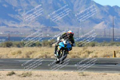 media/Jan-12-2025-CVMA (Sun) [[be1d2b16e3]]/Race 2-Supersport Middleweight/